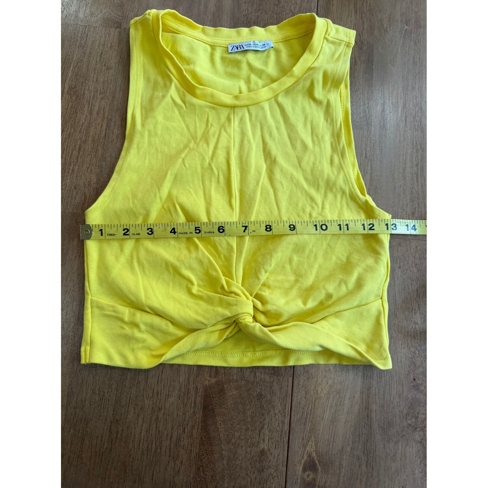 Zara Women Yellow Front Twist Sleeveless Crop Top Medium Crew Neck Jersey Knit